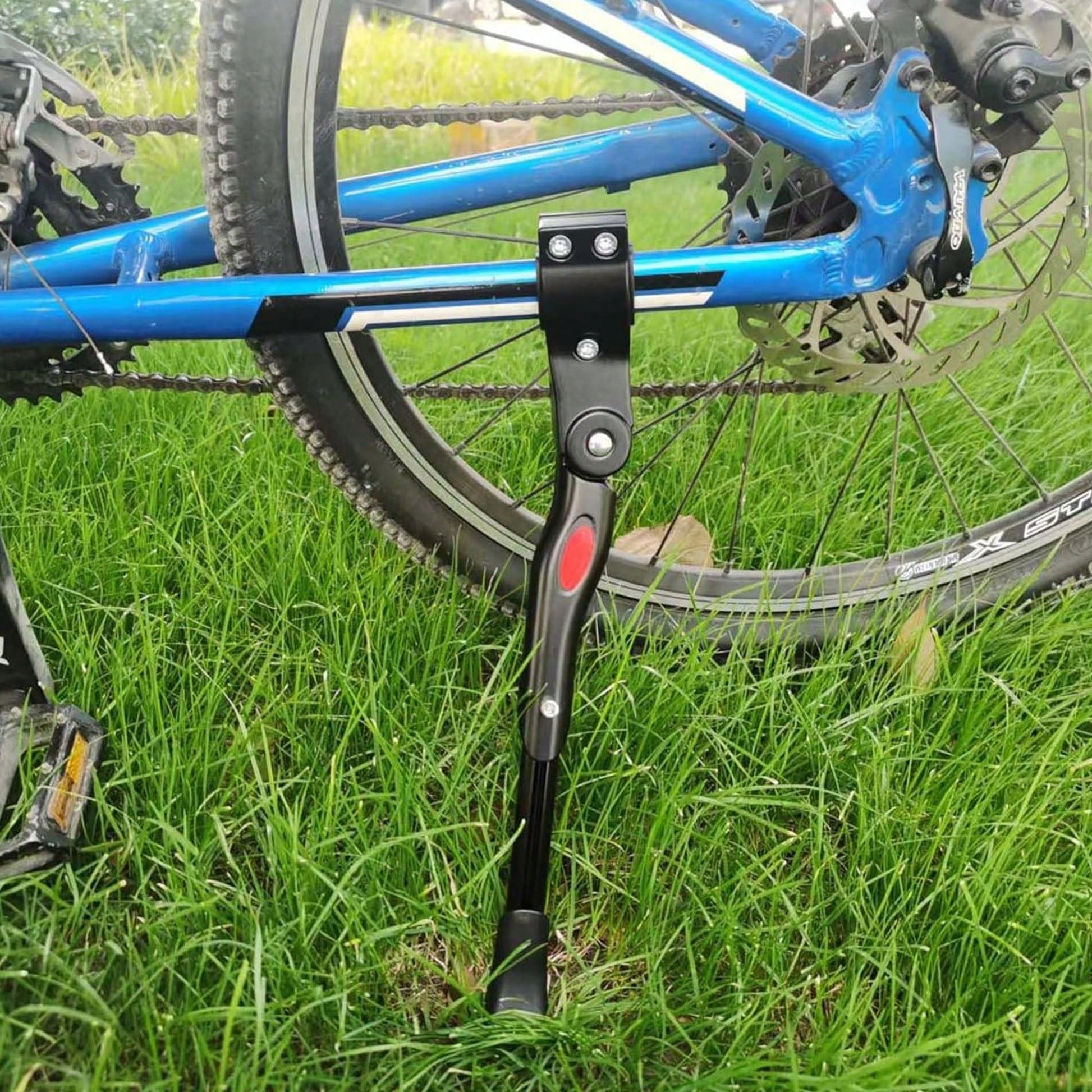 [Premium Bike Stand]Adjustable Bicycle Stand W/ Ergonomic Foot Pegs| Sturdy Metal Frame + Durable Painted Finish| For Mountain/Road Biking & Outdoor Cycling| Robust Stability, Sleek Metallic, Cycli
