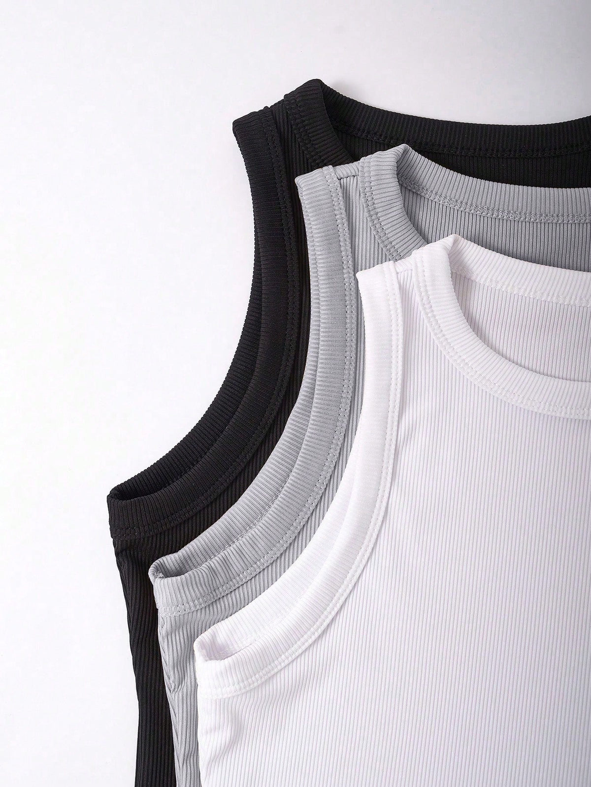 Raffinéa Women's Solid Color Round Neck Casual Tank Top For Summer