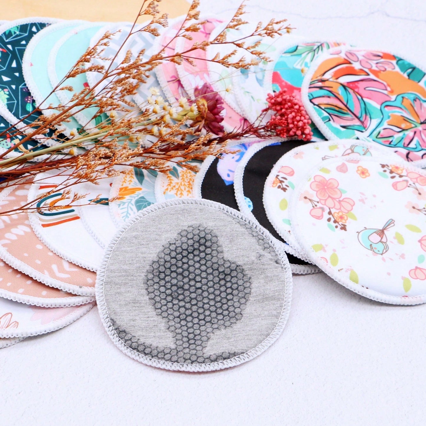 Random Prints Cloth Nursing Pads Reusable Breast Pads Breastfeeding Nipple Pads,More Prints Will Be Set Maybe Not Shown In Pictures