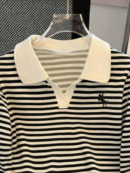 Resyla Women's Casual Loose Fit Long Sleeve T-Shirt With Knight Stripe Print