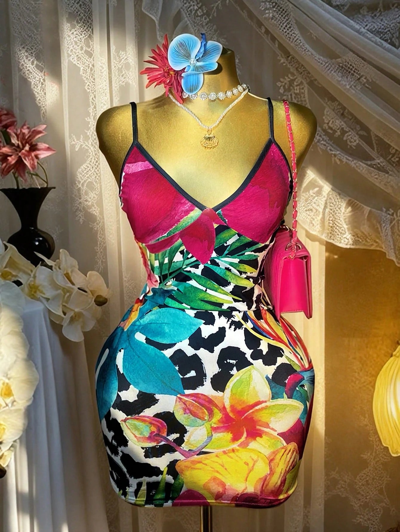 Rovax Sexy Halter-Neck Tropical Floral Print V-Neck Sundress For Women, Perfect For Vacations, Beaches, And Parties.