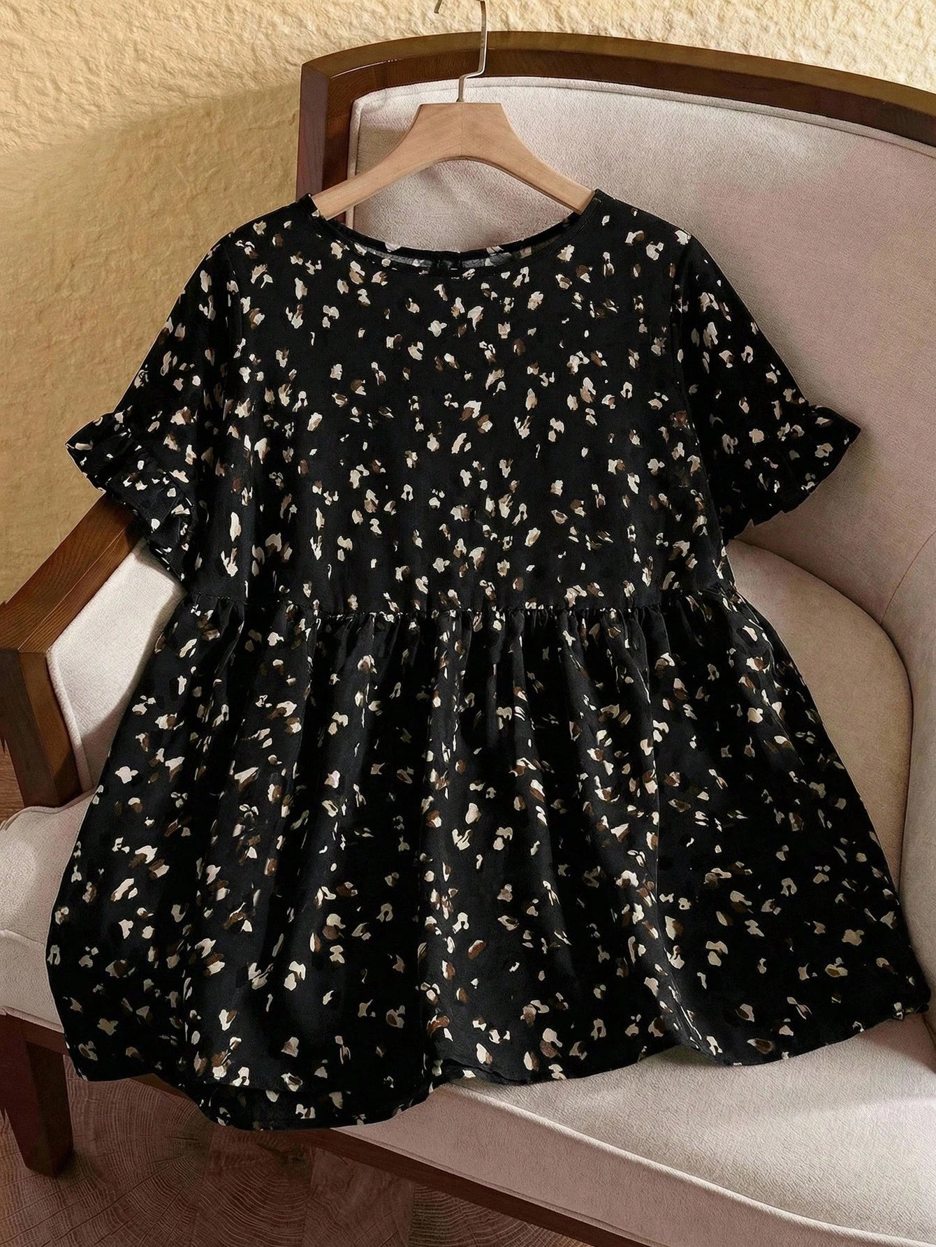 Rusticease Plus Size Casual Resort Style Ruffled Sleeve Allover Print Blouse,Tropical Vacation, Summer Tops