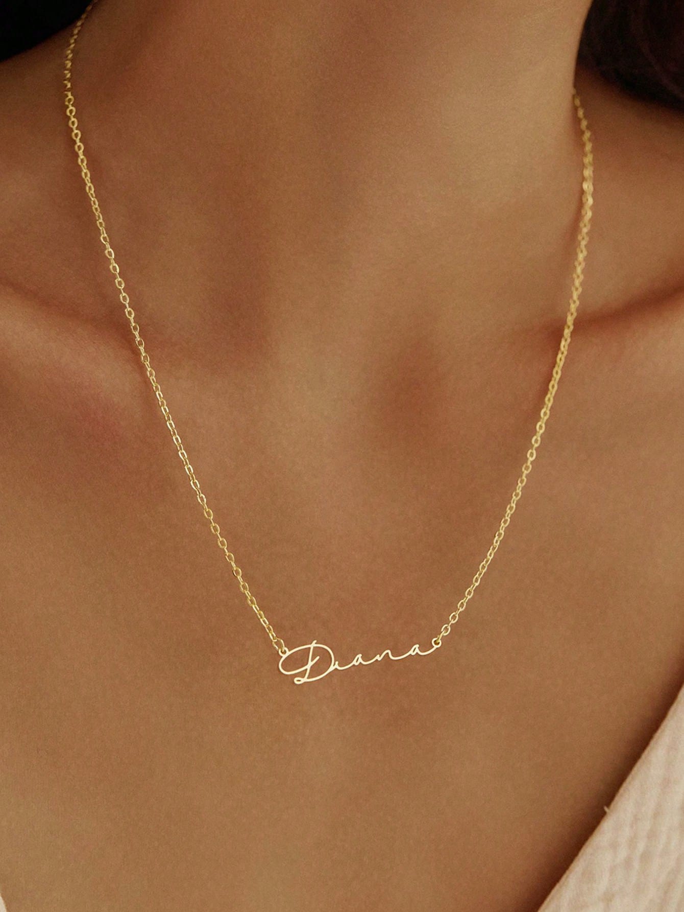 S925 Sterling Silver Minimalist Personalized English Name Pendant Necklace, Perfect Accessory For Women's Autumn/Winter Sweaters And Outfits, Unique And Meaningful Gift, Warm And Distinctive Jewelry