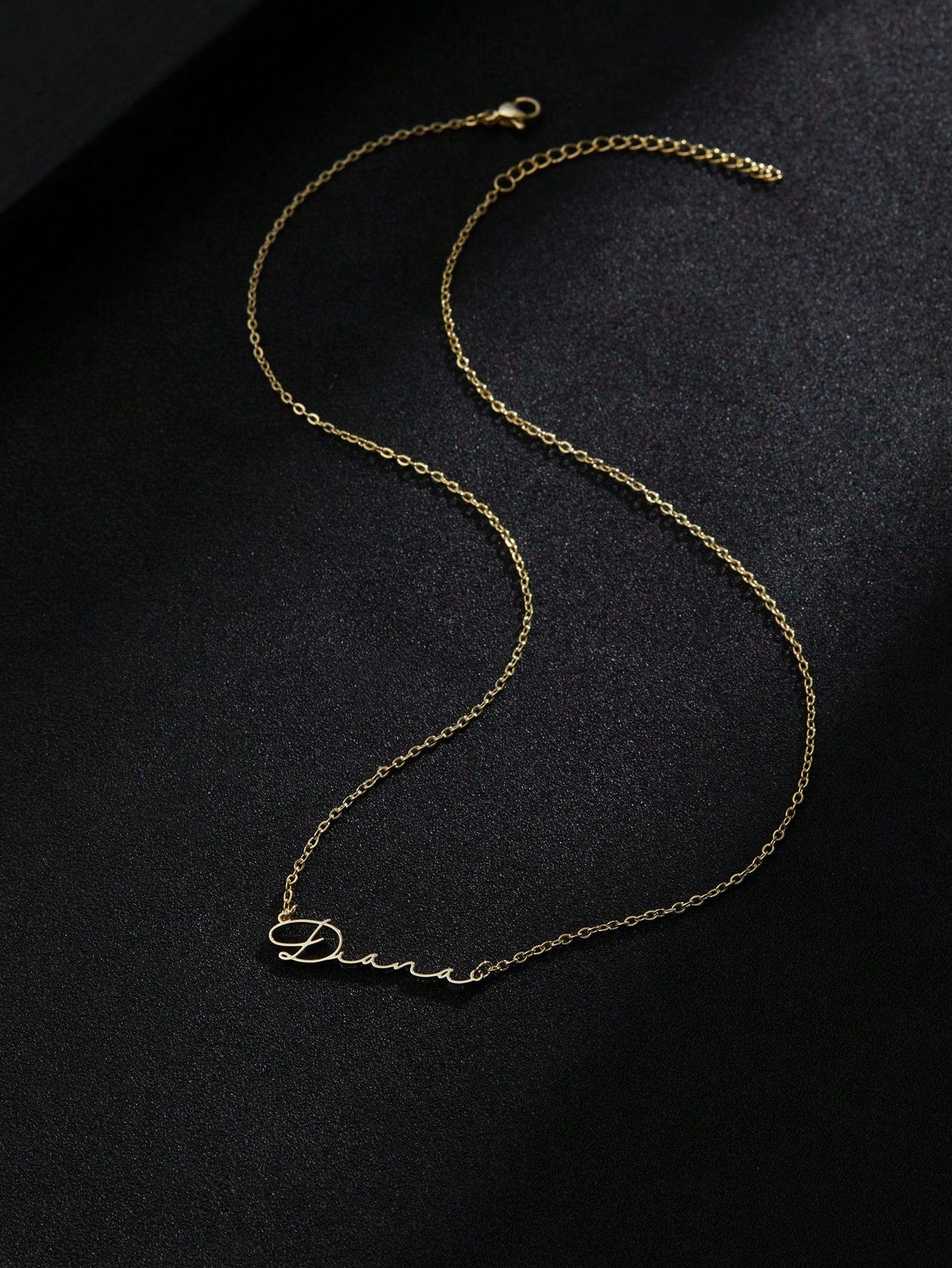 S925 Sterling Silver Minimalist Personalized English Name Pendant Necklace, Perfect Accessory For Women's Autumn/Winter Sweaters And Outfits, Unique And Meaningful Gift, Warm And Distinctive Jewelry