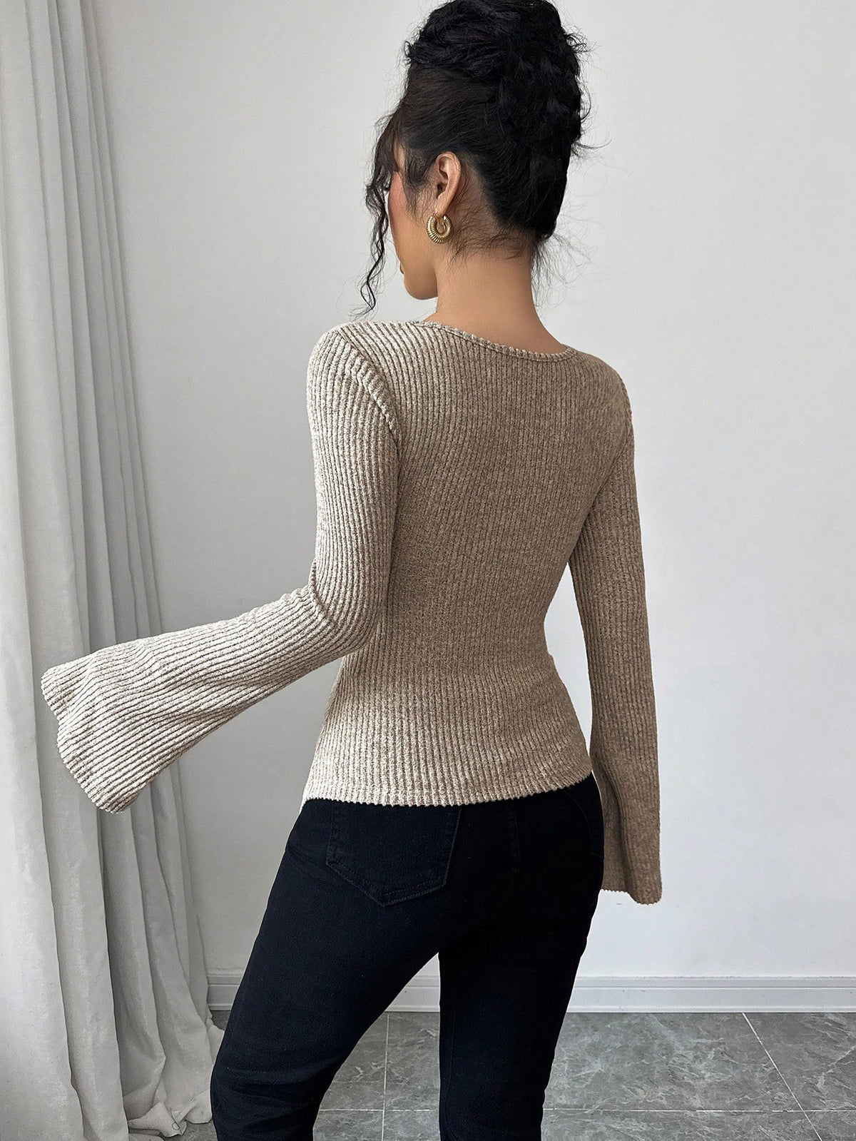 Selianne Women's Mechanic Fabric Cowl Neck Asymmetrical Neck Flared Long Sleeve Asymmetrical Hem Stretch Fitted T-Shirt Fall Cloth For Women