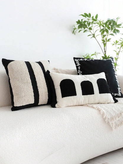 Set Of 2 Faux Fur Cream White Throw Pillow Covers 18x18,Soft Checkborad Pattern Decorative Boho Pillow Cover Case Cushion Cover For Sofa Couch Bed Livingroom Farmhouse,Modern Accent,Fall Decor,Autumn