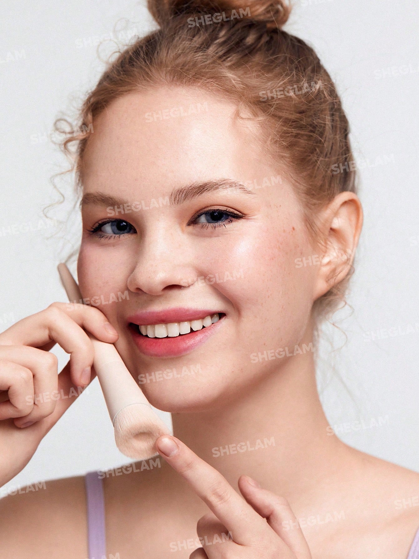 SHEGLAM Skinfinite Foundation Brush Brand Beauty Cosmetic Makeup For Women And Girls