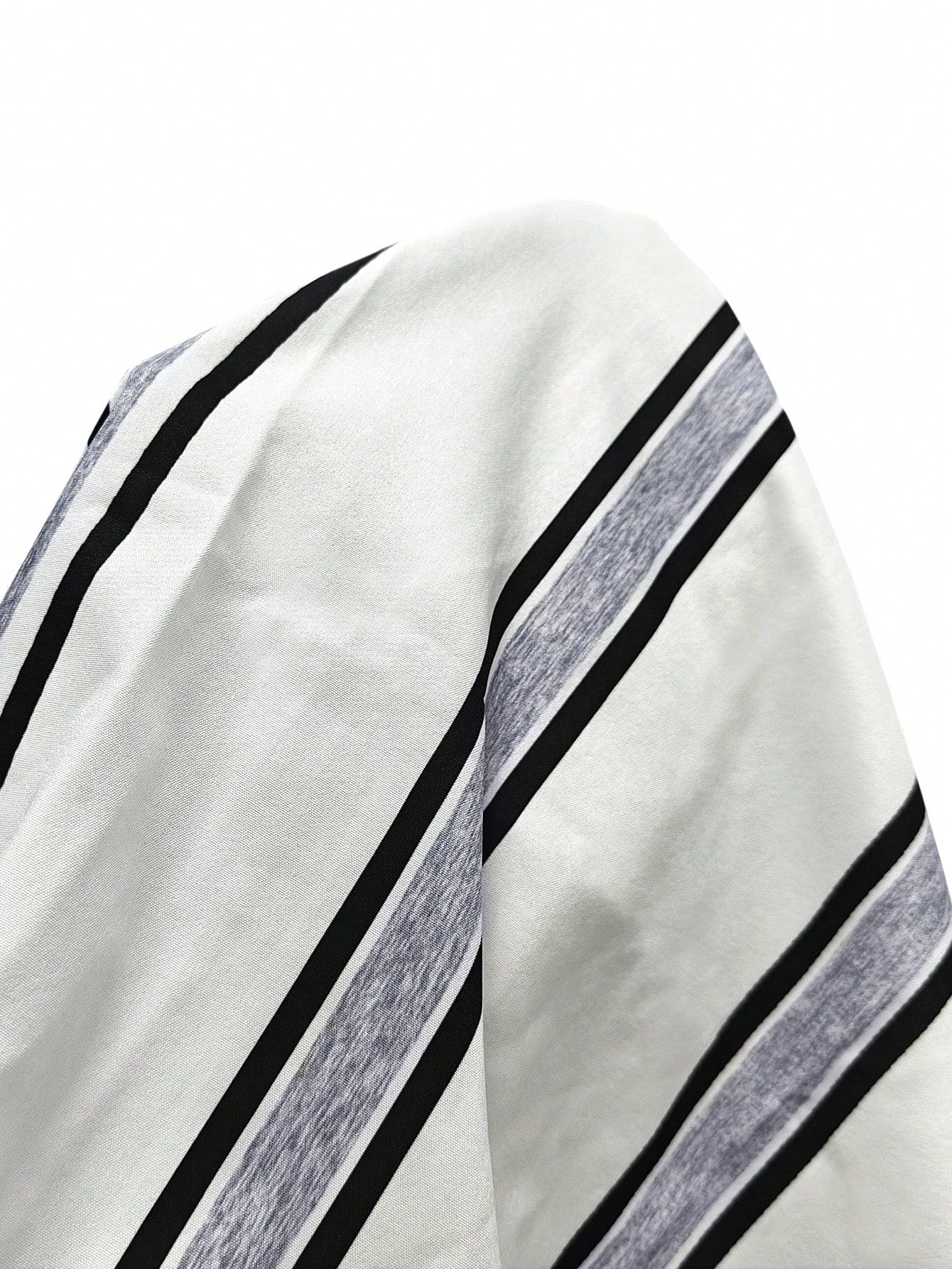 SHEIN Holidaya Women Black And White Striped V-Neck Chic Wrap Dress,Short-Sleeved Retro A-Line Midi Summer Dress For Casual,Holiday,Vacation And Office Elegant
