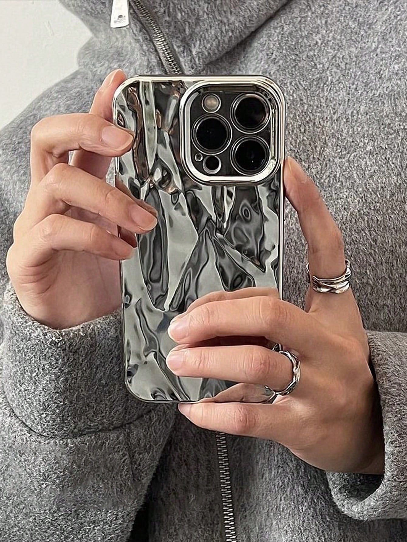 Shockproof Mirror Effect Novelty Cases Y2K Electroplated Silver Apple Creative 3D Vertical Stripe Pleated Texture Phone Case Vertical Stripe Texture Concave-Convex Texture Waterproof Anti-Fall Scratch