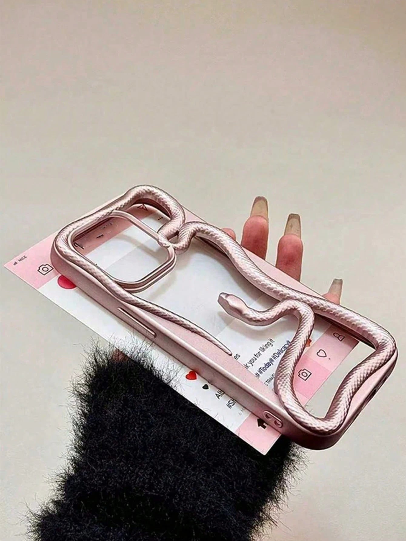 Shockproof Snake Element Novelty New Fashionable & Unique Hollow Electroplated 3D Snake Design Phone Case Compatible With Apple 11/12/13/14/15/16/17 Pro/Pro Max Galaxy S22/23/24/25 Ultra Shockproof Fu