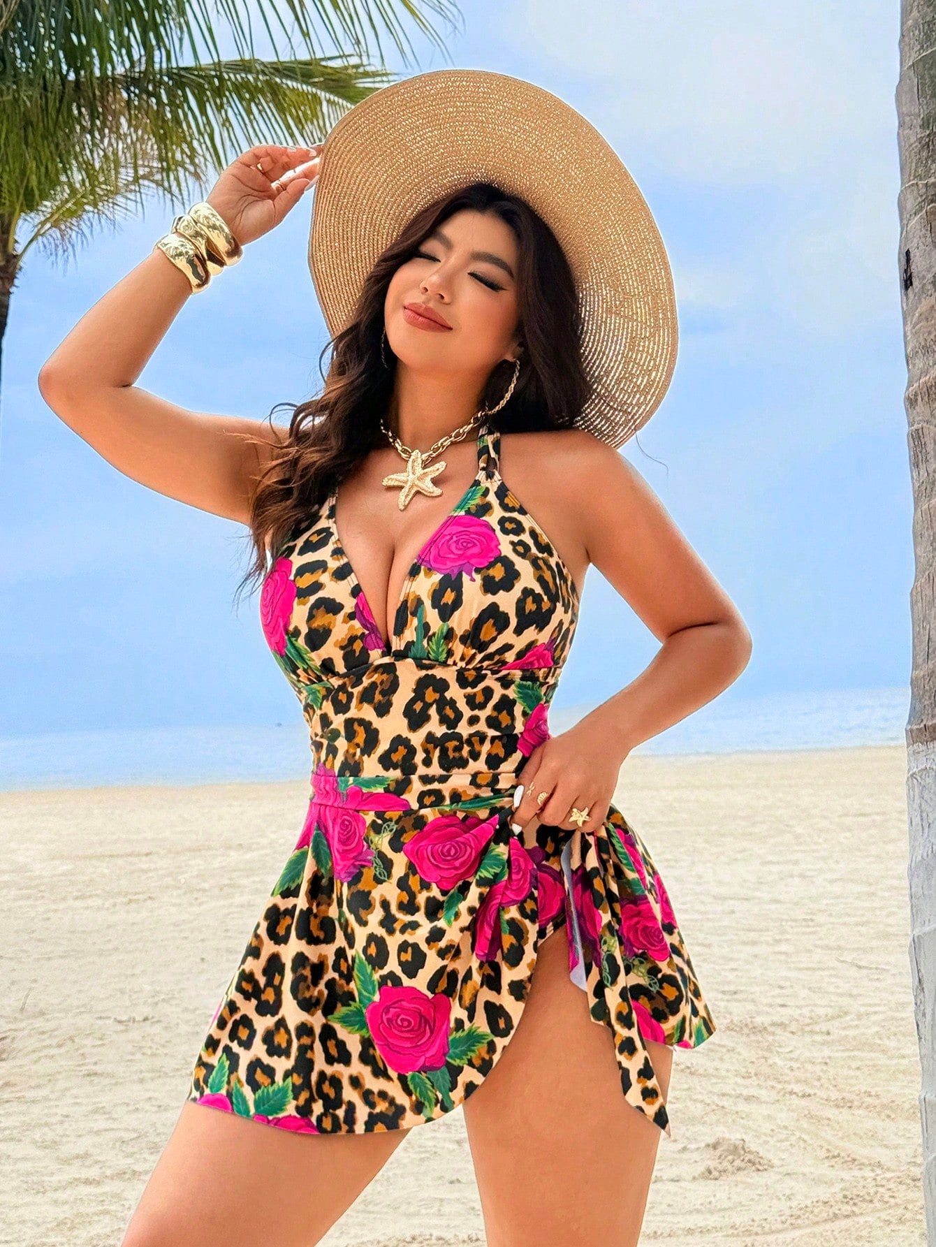 Slaydiva 2026 Spring/Summer Plus Size Women Leopard Print Halter One-Piece Swimsuit