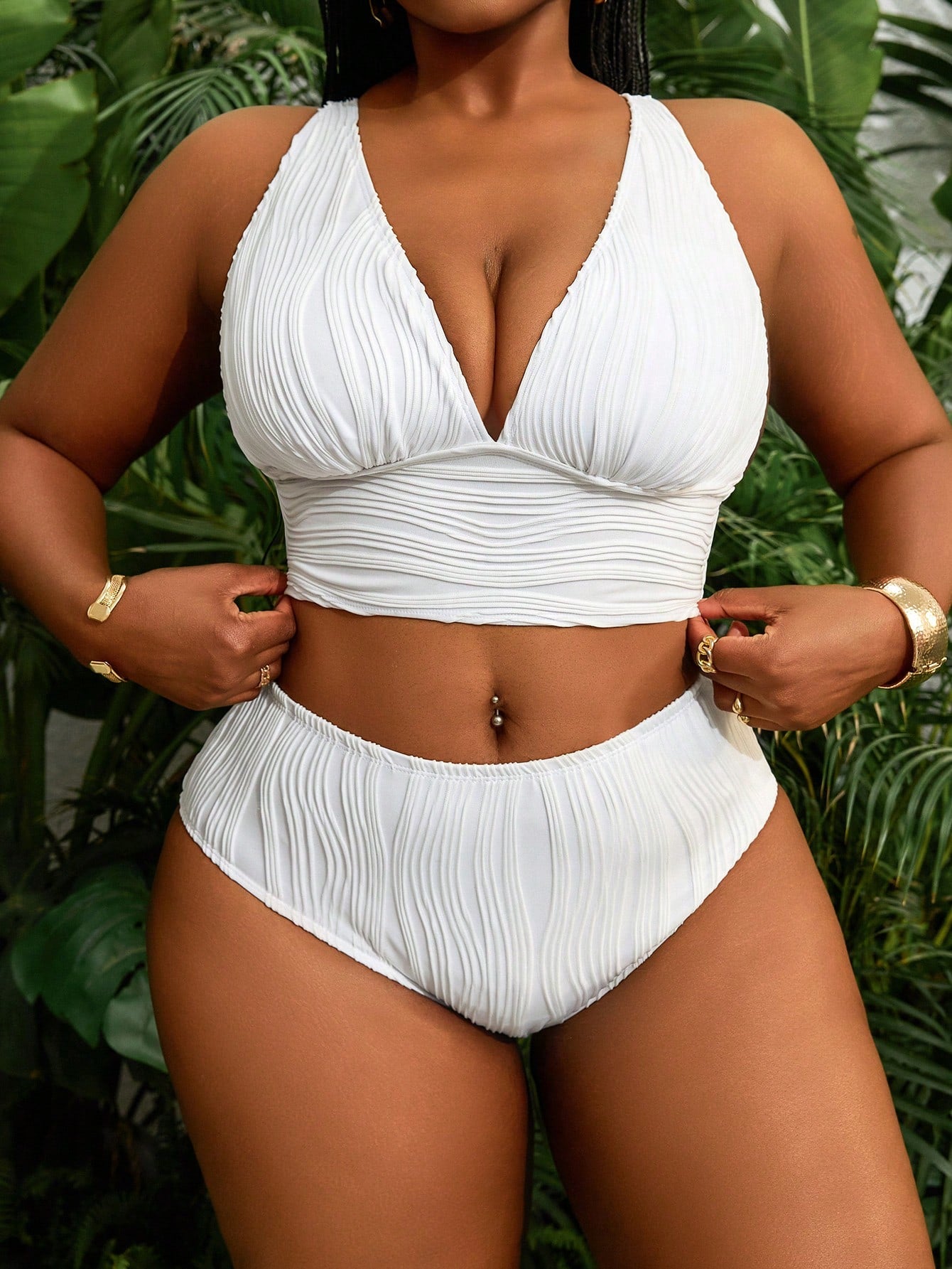Slaydiva Plus Size Vacation Minimalist Textured Fabric Swimsuit Set For Summer
