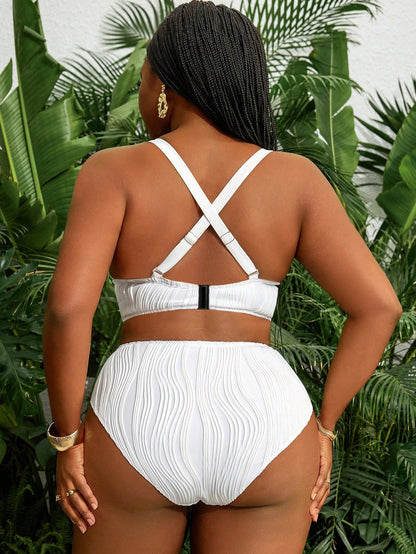 Slaydiva Plus Size Vacation Minimalist Textured Fabric Swimsuit Set For Summer