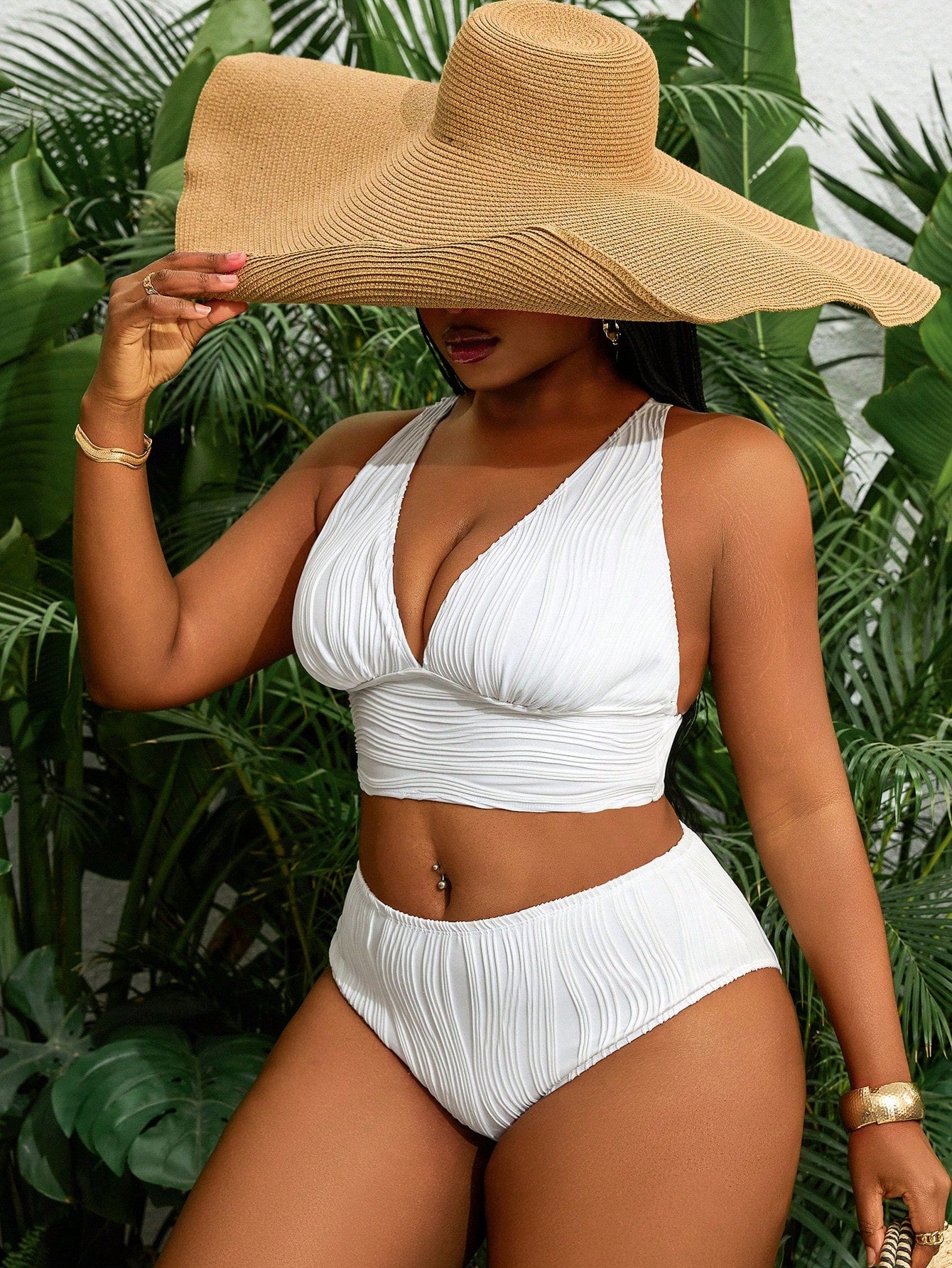 Slaydiva Plus Size Vacation Minimalist Textured Fabric Swimsuit Set For Summer