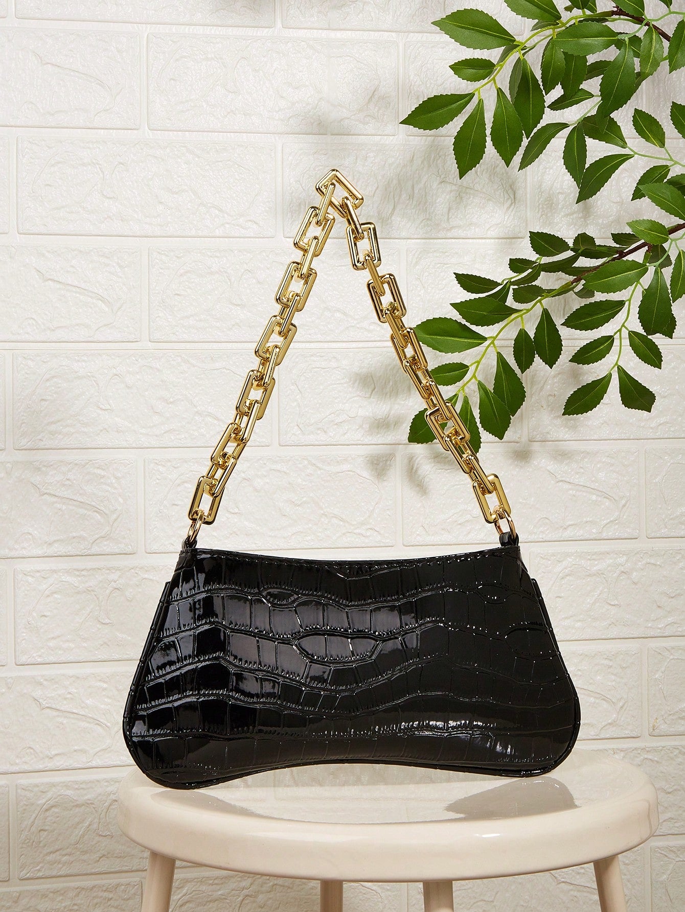 Snake Skin Acrylic Gold Chain Decor Shoulder Underarm Baguette Bag