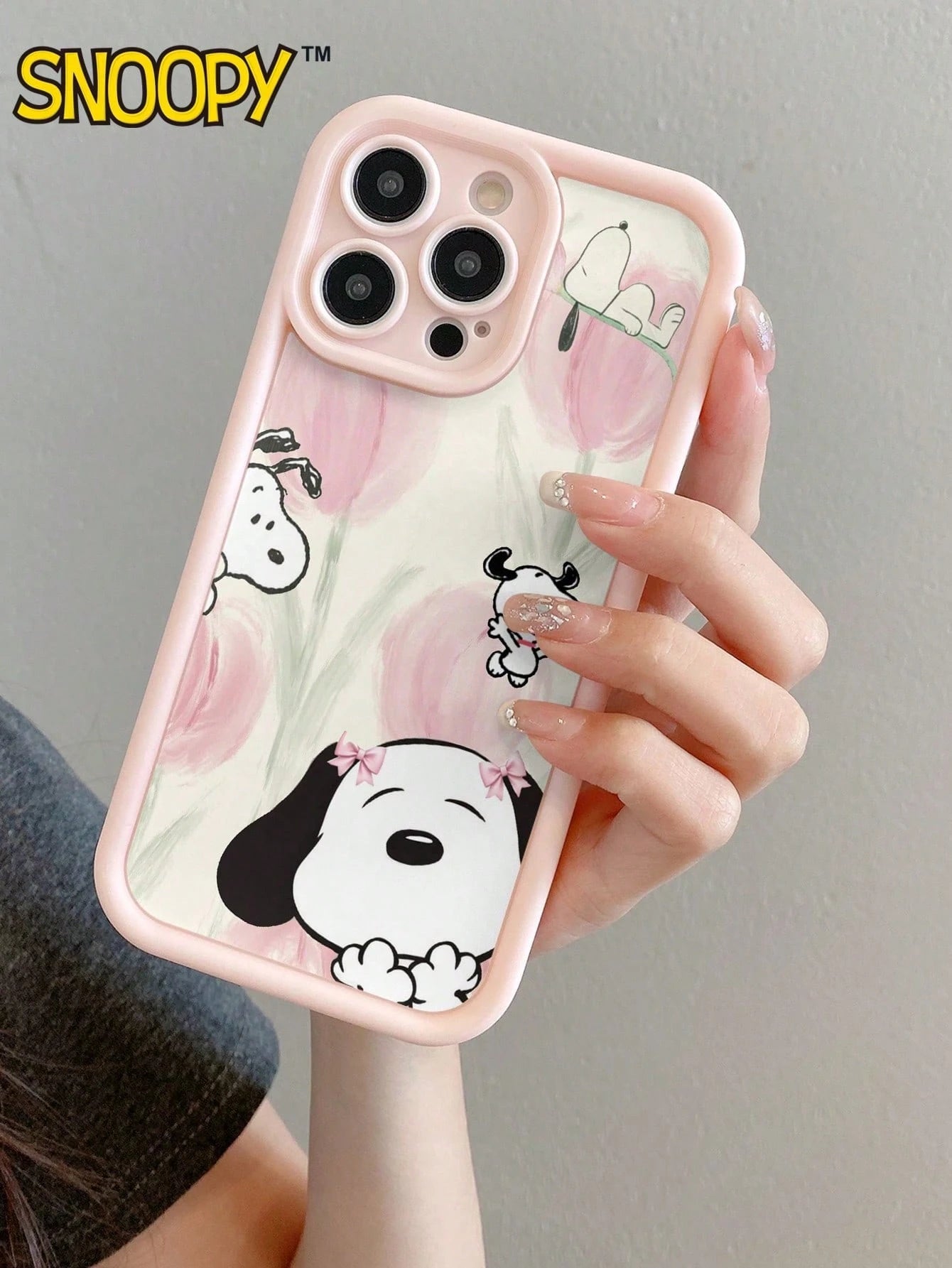 Snoopy| A Cartoon Snoopy Design With A Sky-Eye Staircase, Compatible With IPhone17/16/15/14/13 Pro/Pro Max Models. Made Of TPU Material, It Makes A Great Holiday Gift.