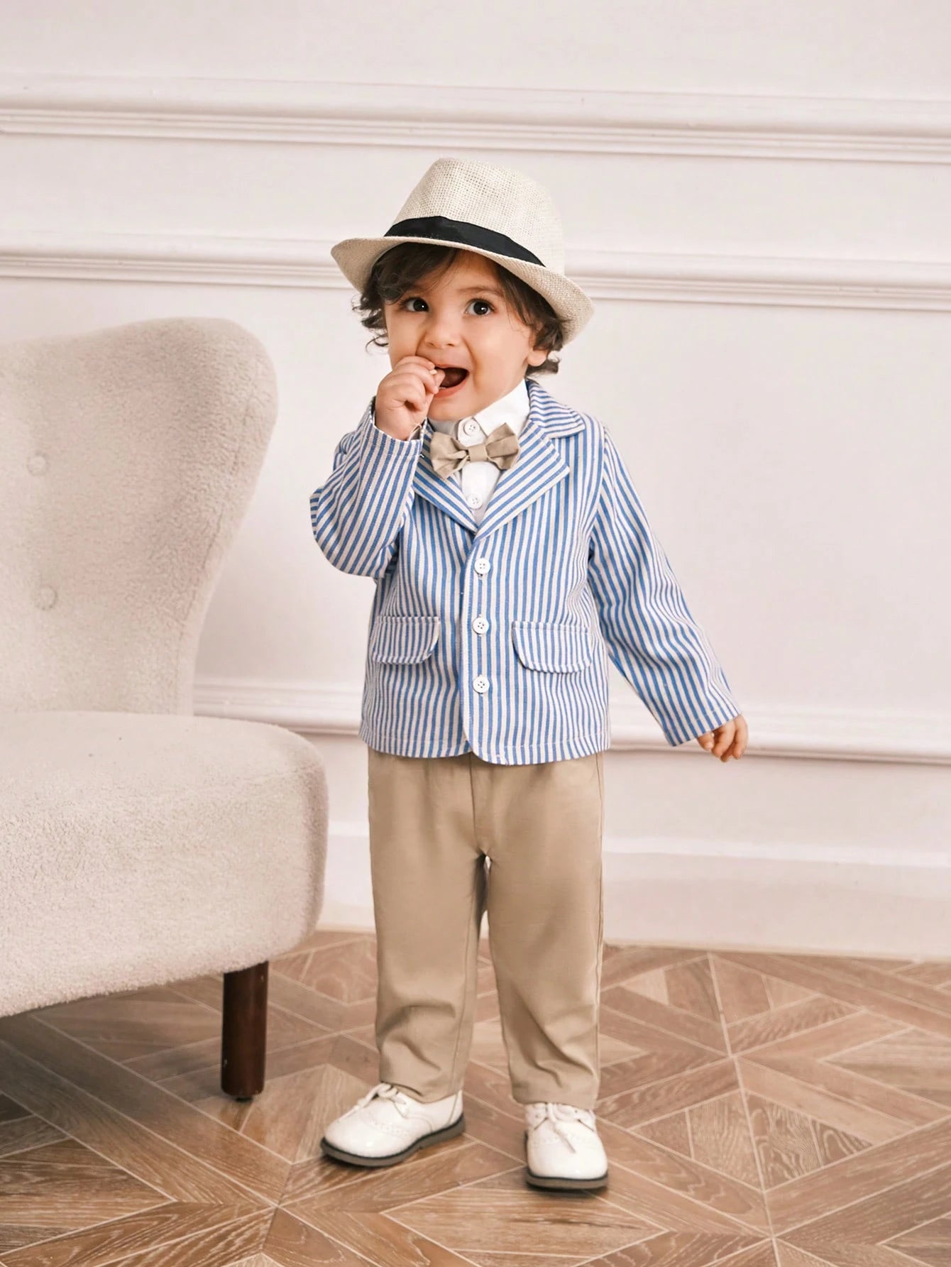 Souflis Souflis 3pcs/Set Baby Boys Blue Striped Suit Jacket,Shirt,Khaki Pants Fall Outfit With Bow Tie,Elegant Gentleman Style For Summer Wedding Guest,Parties,Photos