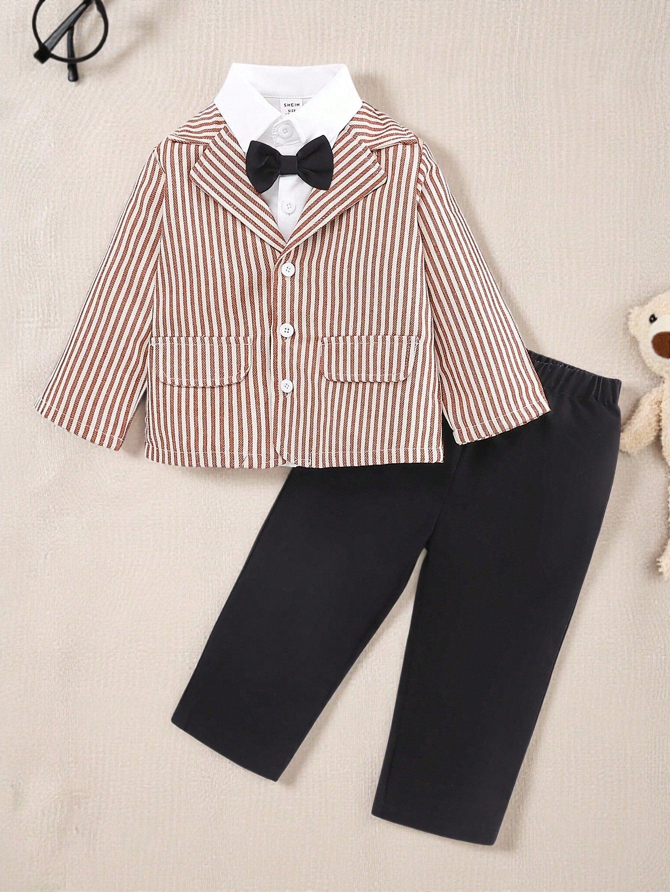 Souflis Souflis 3pcs/Set Baby Boys Blue Striped Suit Jacket,Shirt,Khaki Pants Fall Outfit With Bow Tie,Elegant Gentleman Style For Summer Wedding Guest,Parties,Photos
