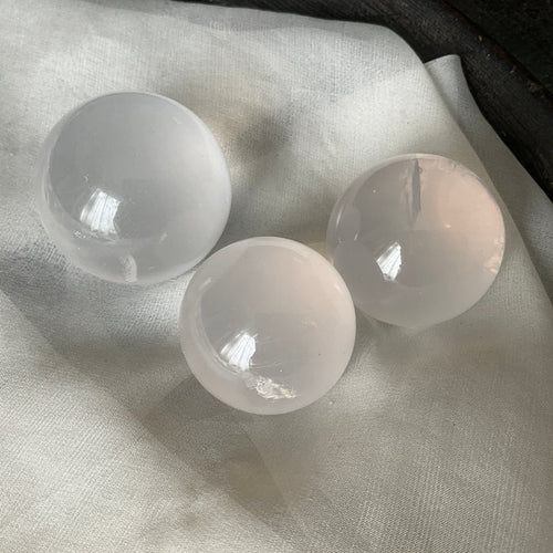 Star Rose Quartz misty blush