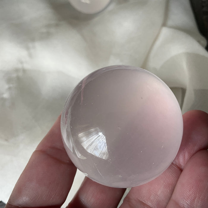 Star Rose Quartz misty blush