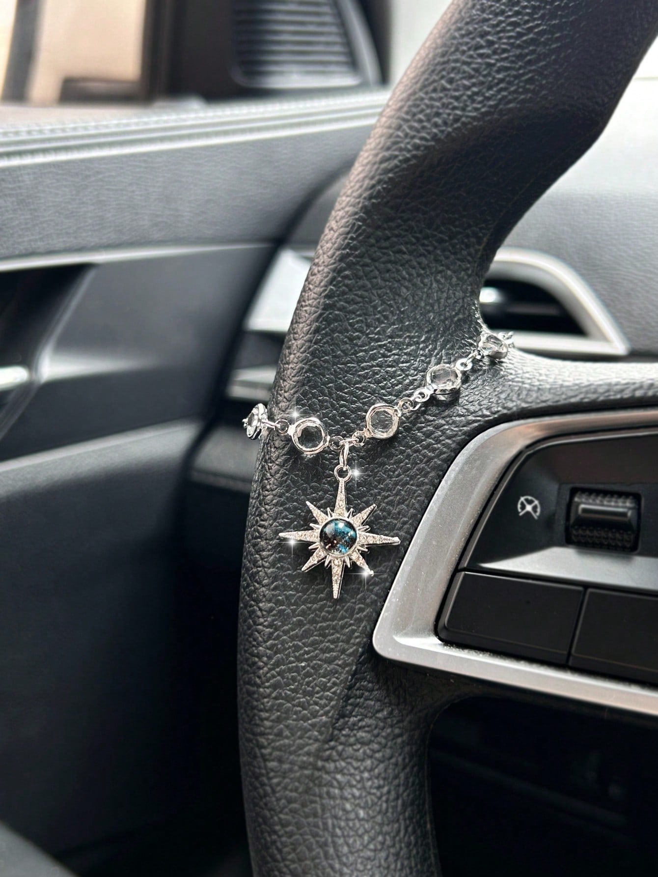 Starry Sky Sun Car Pendant, Rhinestone Sun Charm Vintage Alloy Decor For Car Steering Wheel