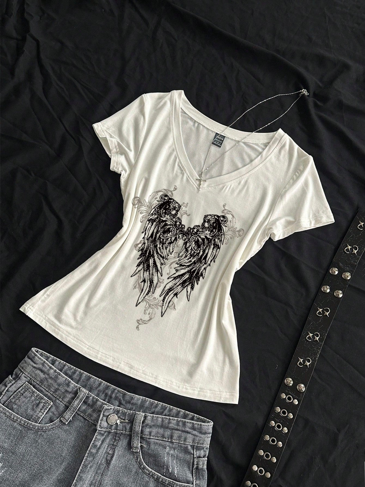 StreetHx Women's Summer V-Neck Slim Fit T-Shirt With Vintage Cross Floral Punk Subculture Anime Print, Navy Blue Short Sleeve V-Neck