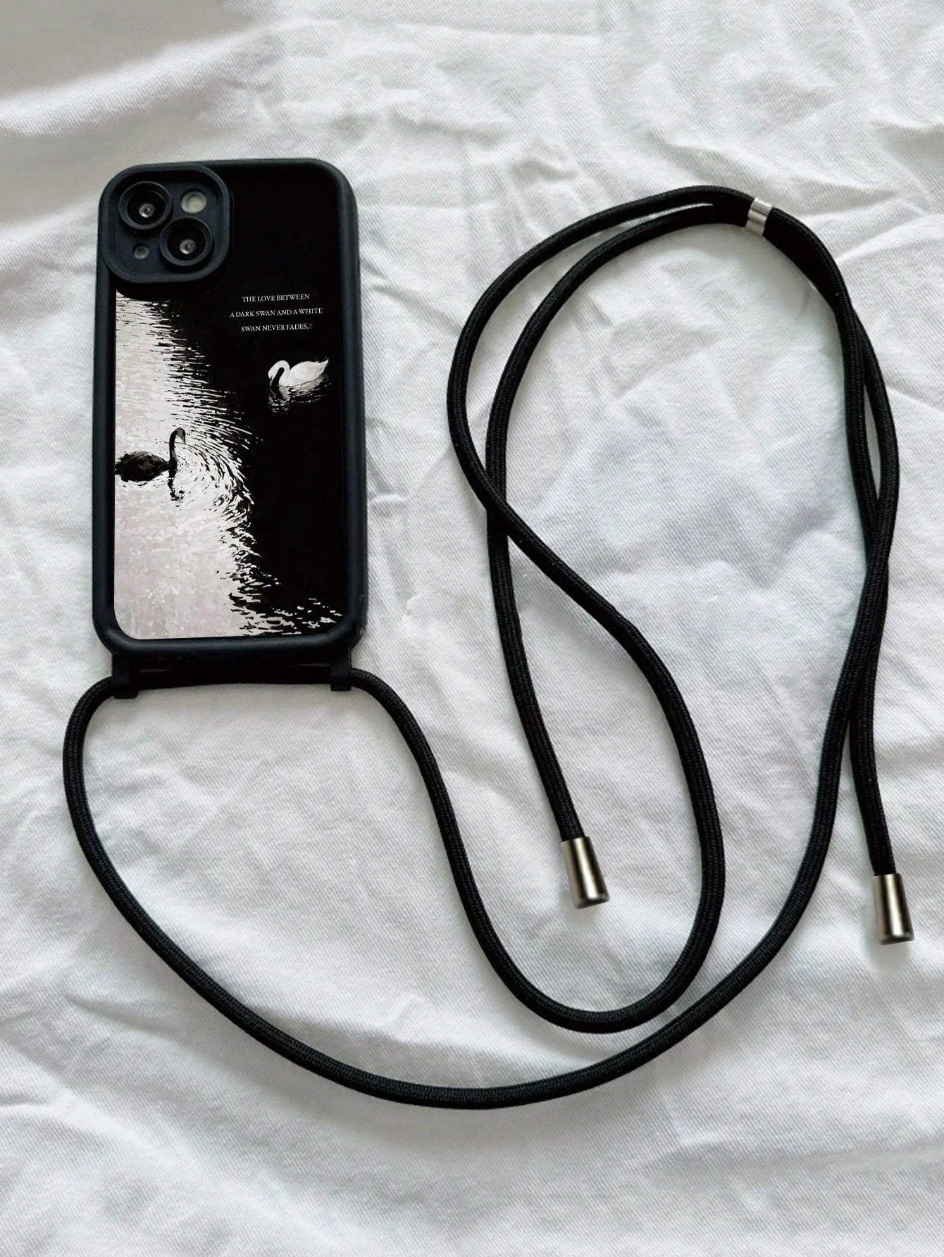 Swan Painted Minimalist Grooved Black Crossbody Adjustable Strap Phone Case Compatible With IPhone 17/17 Pro/17 Pro Max/16/15/XR/16 Pro Max/7P/8P/12 Pro Max/13 Pro Max/14 Pro Max/13/14/11/12/14/XS/S/X
