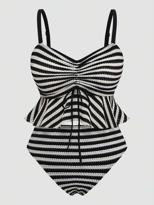 Sweetra Plus Size Vintage Striped Bikini Top With Tummy Control,Backless Peplum Swimwear For Black And White Plaid,Summer,Beach,Holiday,Holiday Vacation