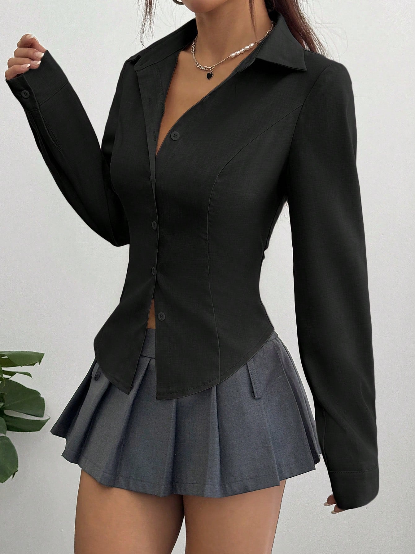 Sweetra Women's Casual Commuter Solid Color Fitted Shirt Fall Cloth For Women