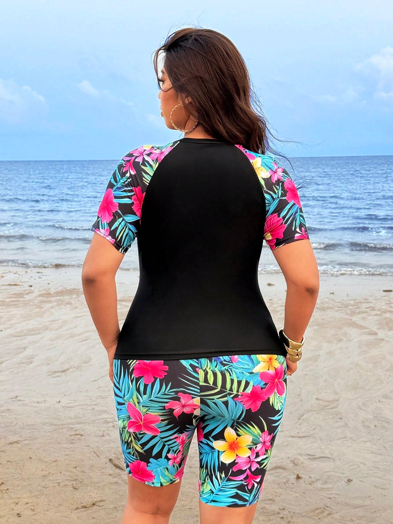 Swim Lushoire 2026 New Summer Beach Vacation Plus Size Women Outdoor Sports Solid Color Patchwork Printed Short Sleeve Beach Pants Swimwear Set, Summer
