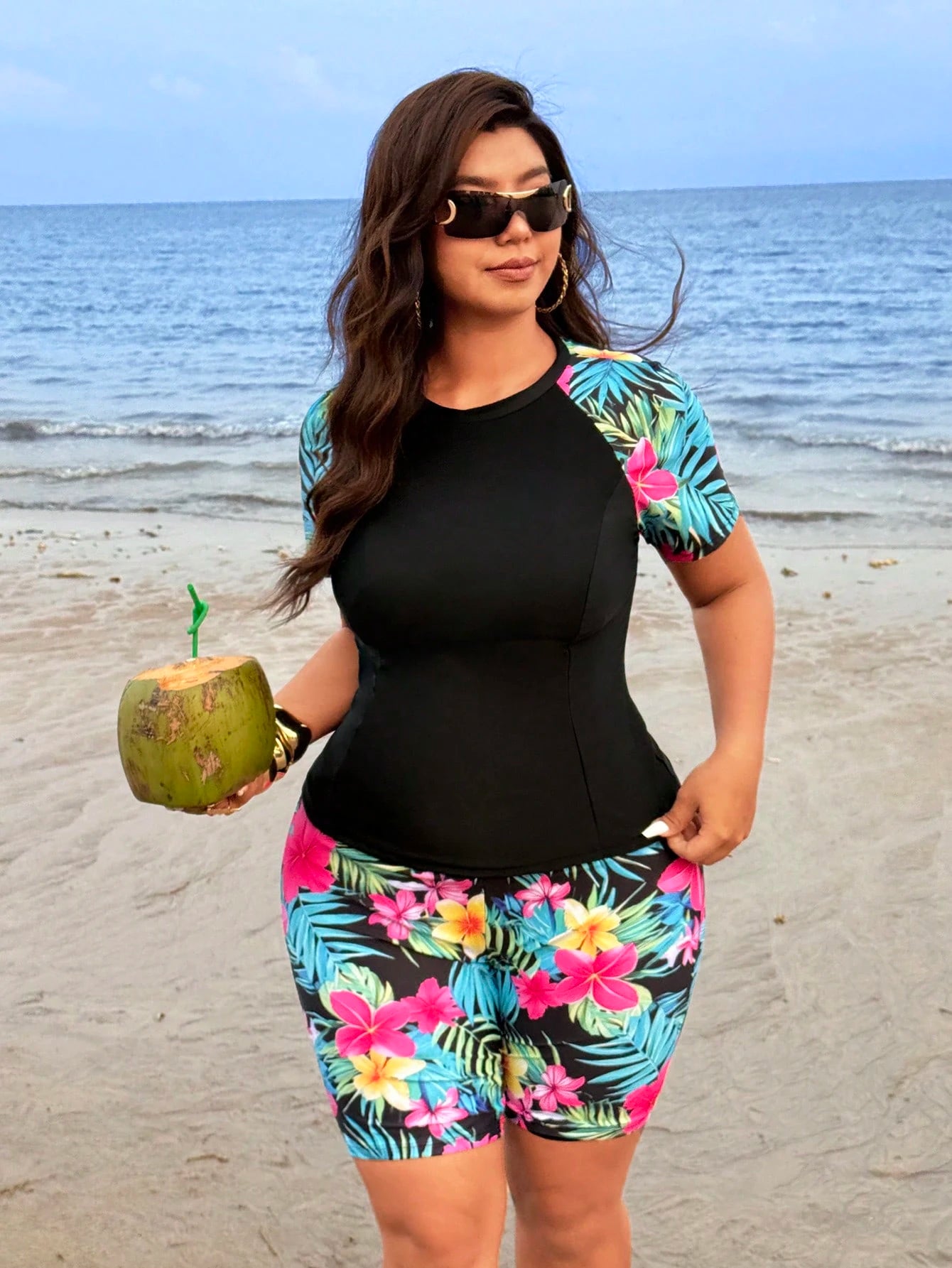 Swim Lushoire 2026 New Summer Beach Vacation Plus Size Women Outdoor Sports Solid Color Patchwork Printed Short Sleeve Beach Pants Swimwear Set, Summer