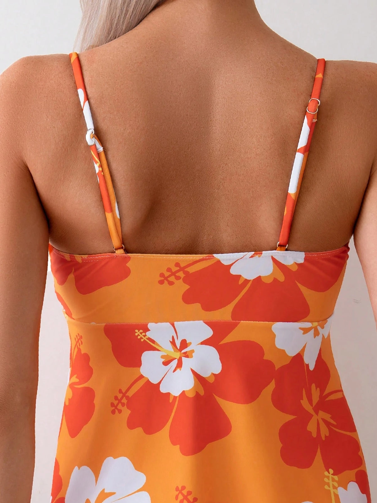 Swim Lushoire Women's Printed Random Tank Top Bikini Top For Summer Beach Vacation