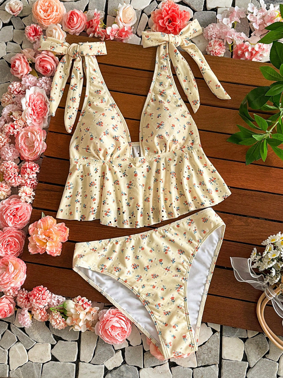 Swim Mod Yellow Summer Textured Fabric Small Ditsy Floral Cute Hot-Selling Push-Up Tie-Up Skirt Hem Beach Vacation Party Camisole Bikini Swimsuit Set For Women