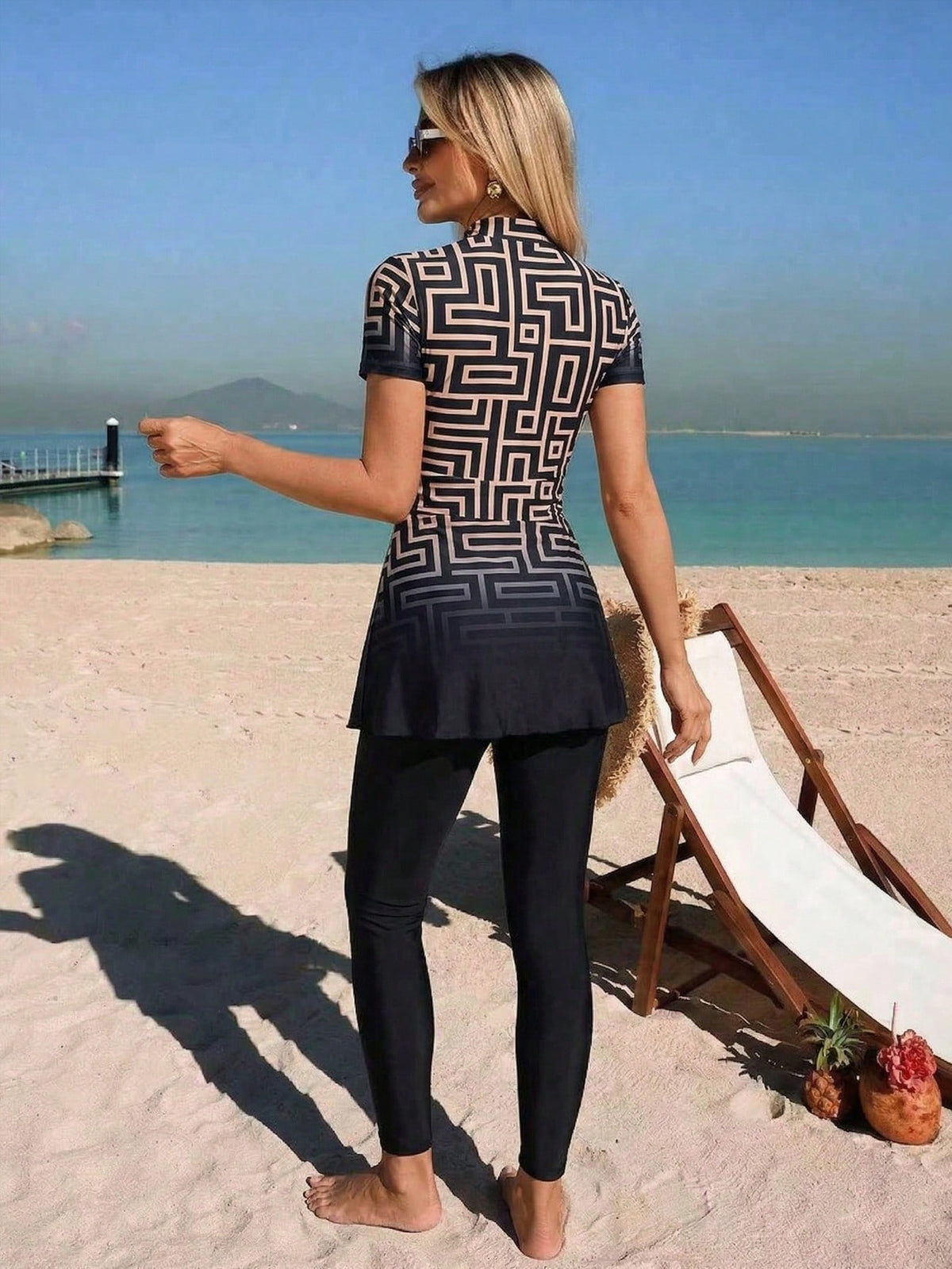 Swim Mulvari Women's Modest Geometric Maze Print Short Sleeve Rash Guard & High Waist Leggings 2 Pieces Swimwear,Islamic Bathing Suit,Black Summer Beach Holiday