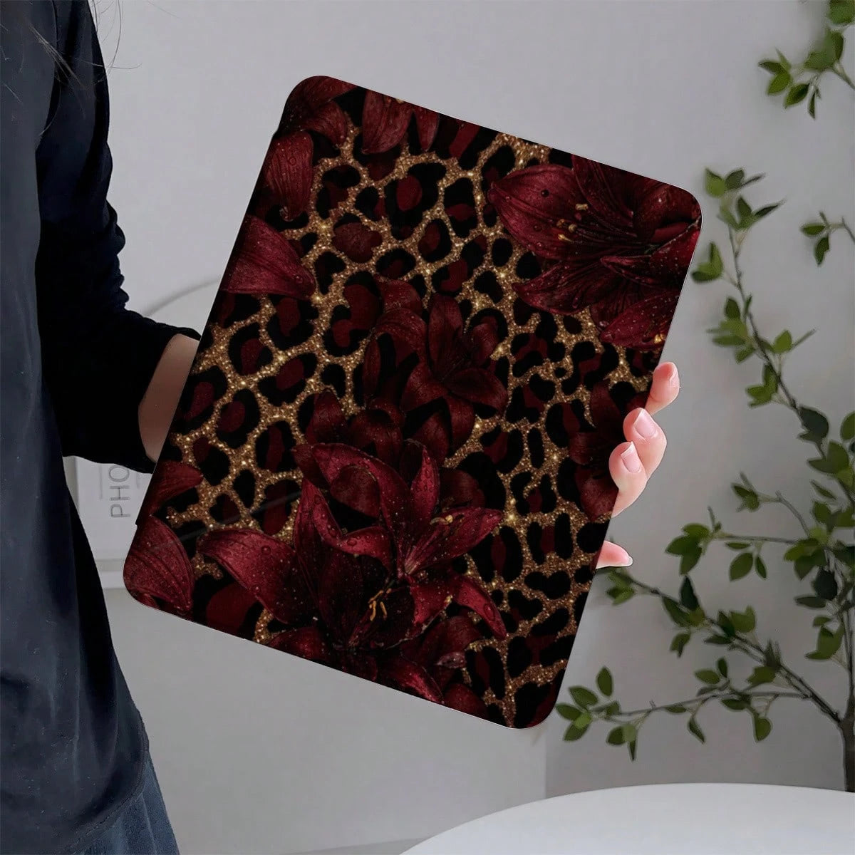 Tablet Case Burgundy Lily Leopard Pattern For 2026 New For Ipad Pro 13 M4/11 M2/Air M4 7 6/10Th 9Th Gen/Mini 7 6, Tablet Cover, Retro Wild Aesthetic, Durable Hard Shell, Scratch Resistant, Gift & Pers