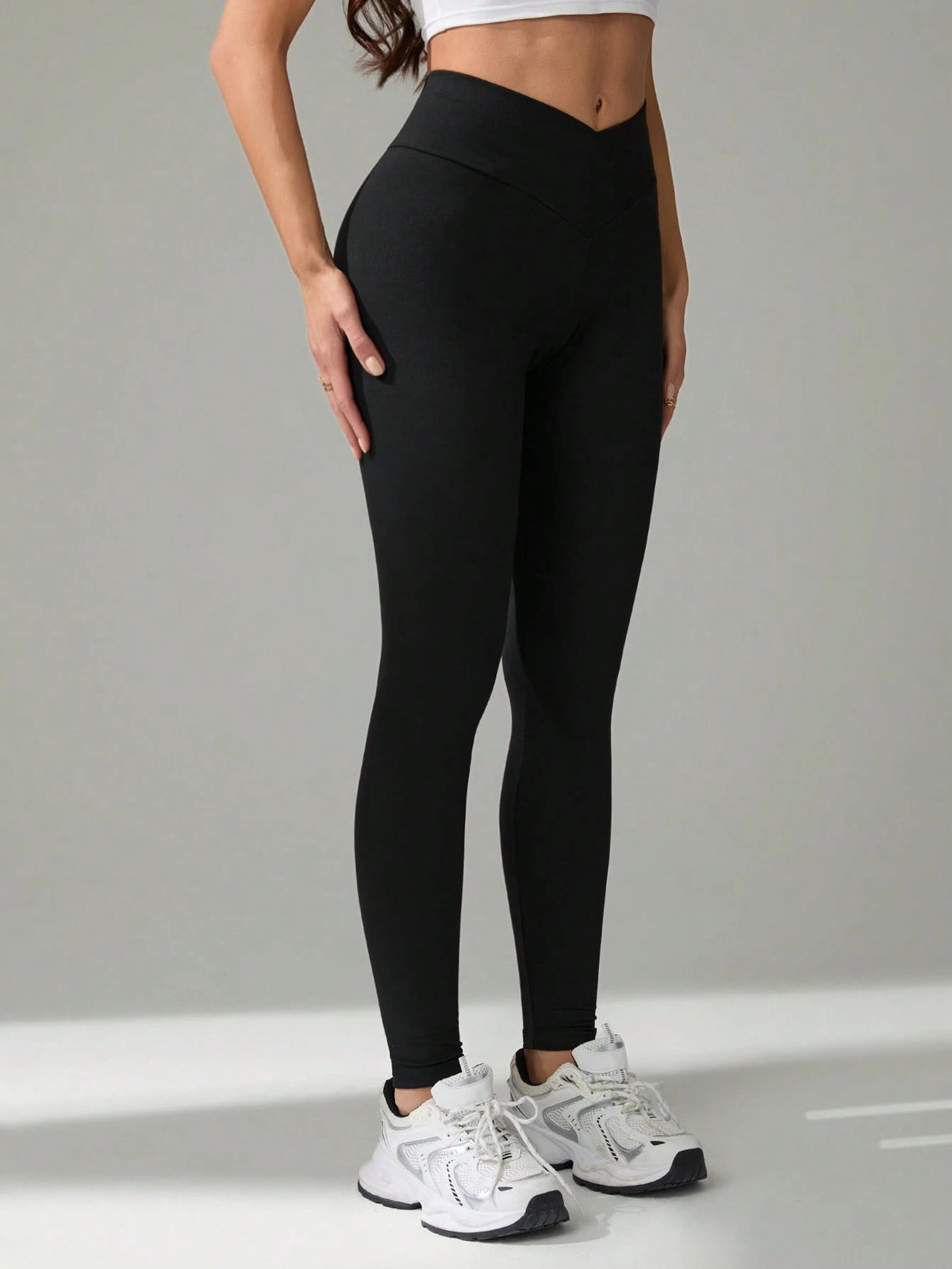Tall Women's Minimalist Athletic Baggy Casual Elastic V-Waist High Waist Skinny Long Pants, Tall Women Gym Grey Black Autumn