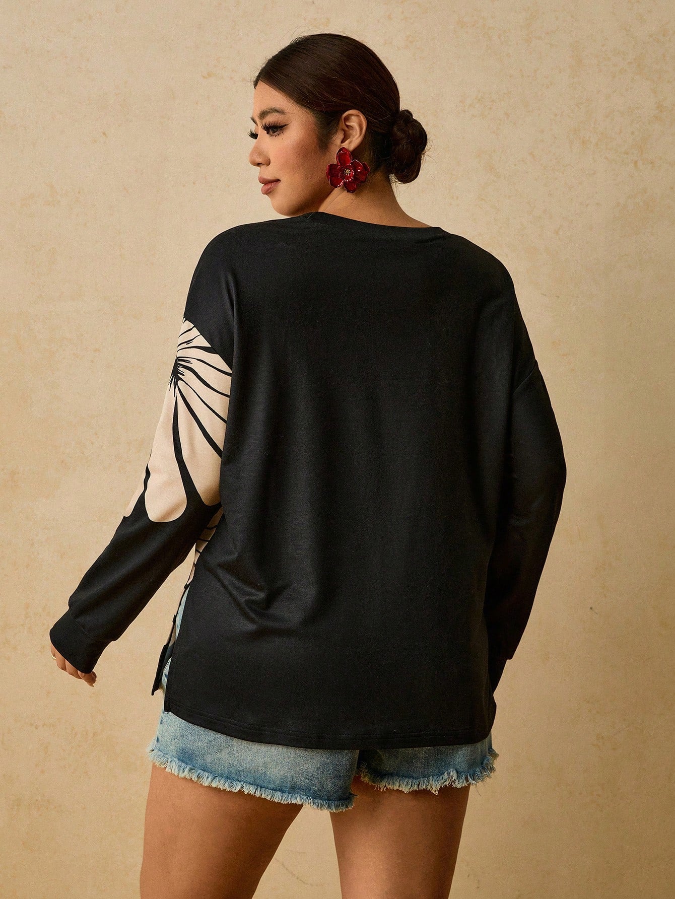 Travachic Plus Size Women's Black Casual Elegant Traditional Crew Neck Long Sleeve T-Shirt, Suitable For Autumn/Winter Formal