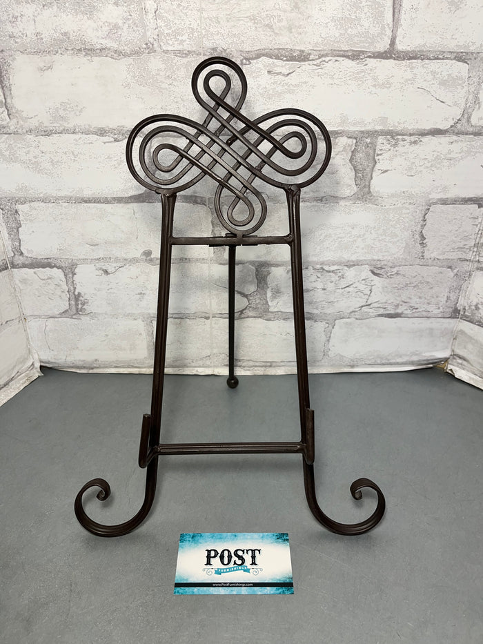 Triple Swirl Easel / Cookbook Holder