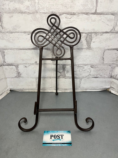 Triple Swirl Easel / Cookbook Holder