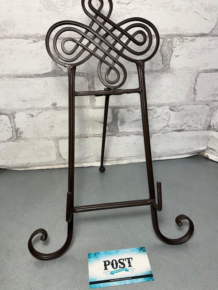 Triple Swirl Easel / Cookbook Holder