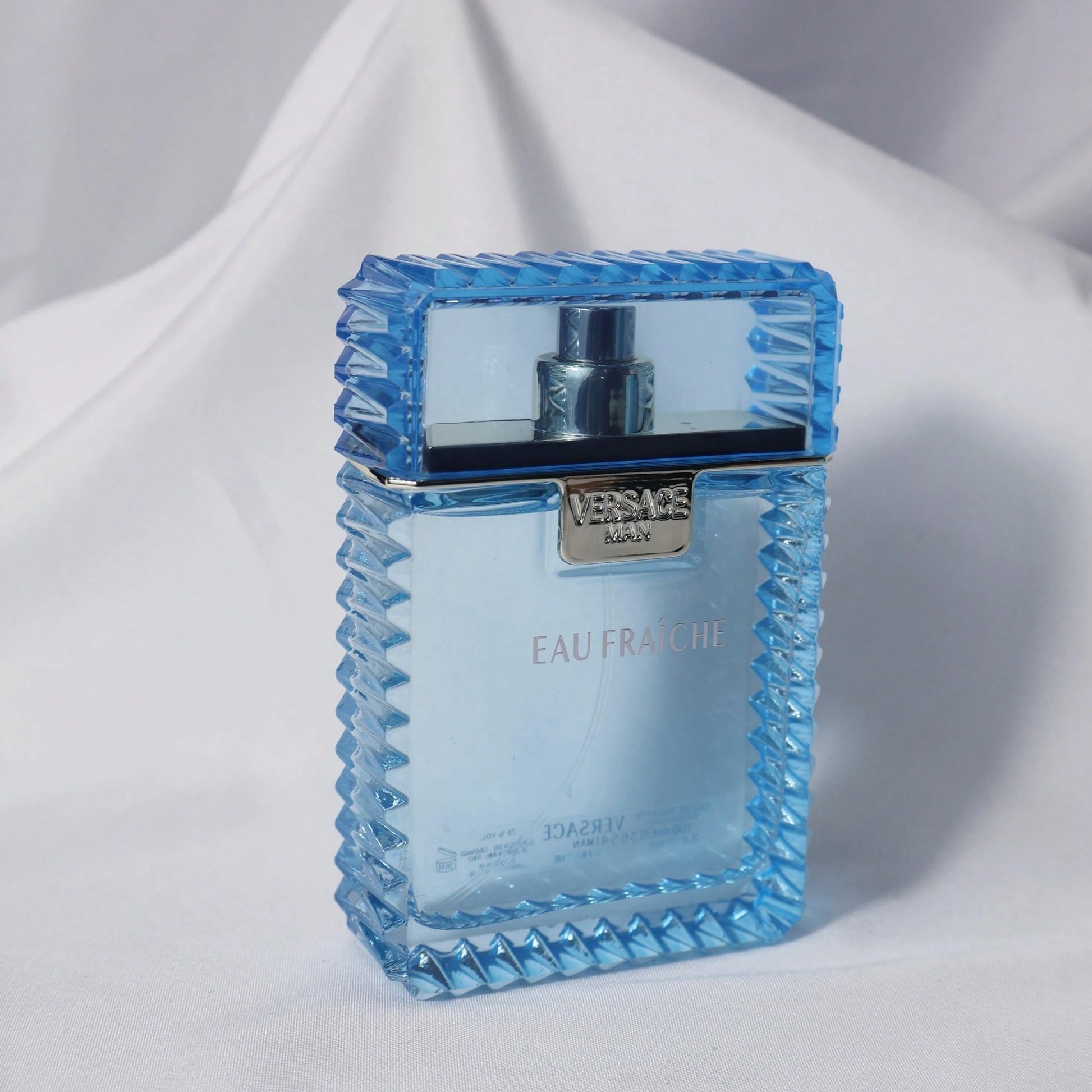 Versace Man Eau Fraiche For Men Eau De Toilette Natural Spray, Woody Aquatic Fresh Scent, 100ml/ 3.4 Fl Oz
