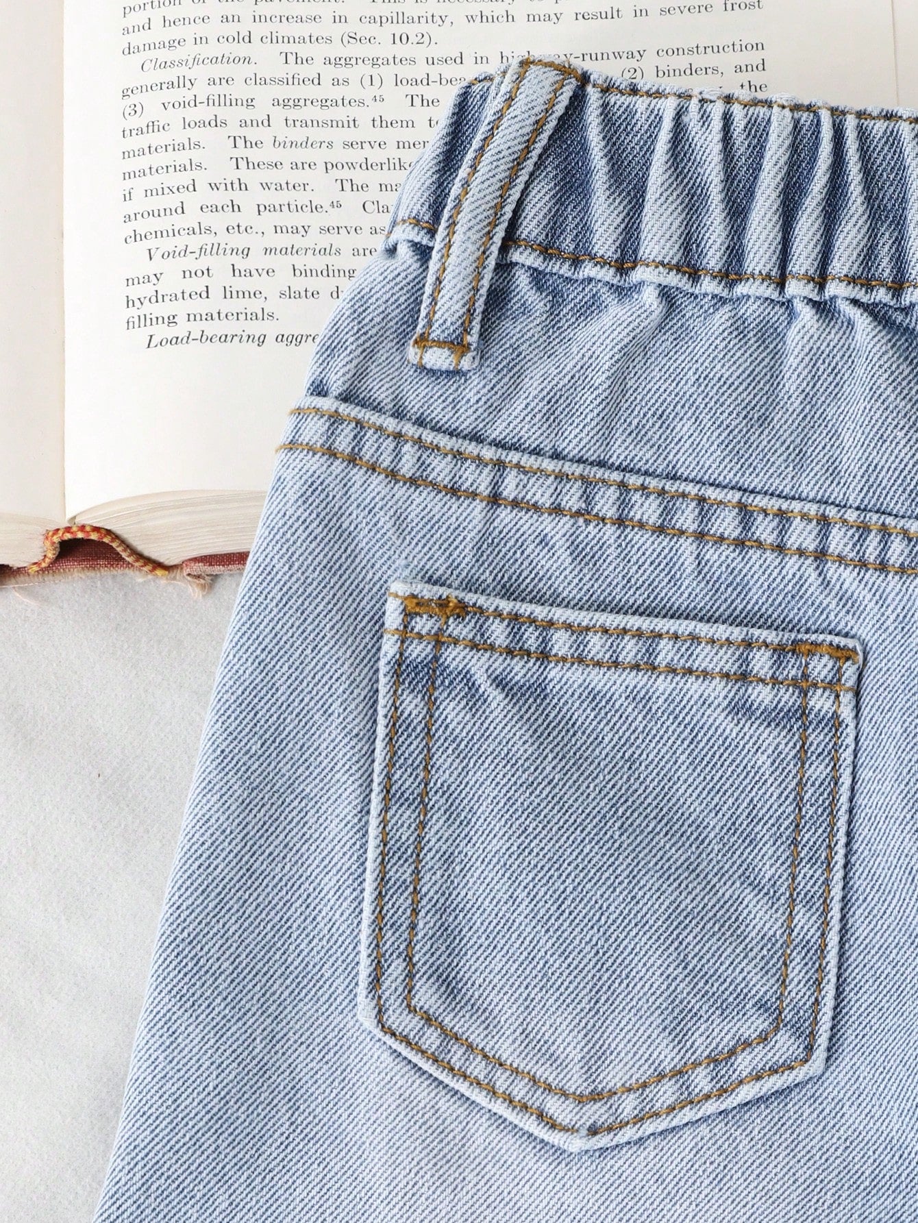 Vintaside Kids Toddler Boys' Summer Casual Denim Shorts,Soft Cotton Mid-Blue Jeans,Collegiate Style Elastic Waist Faux Chain Design For Daily Wear,Travel & Holiday