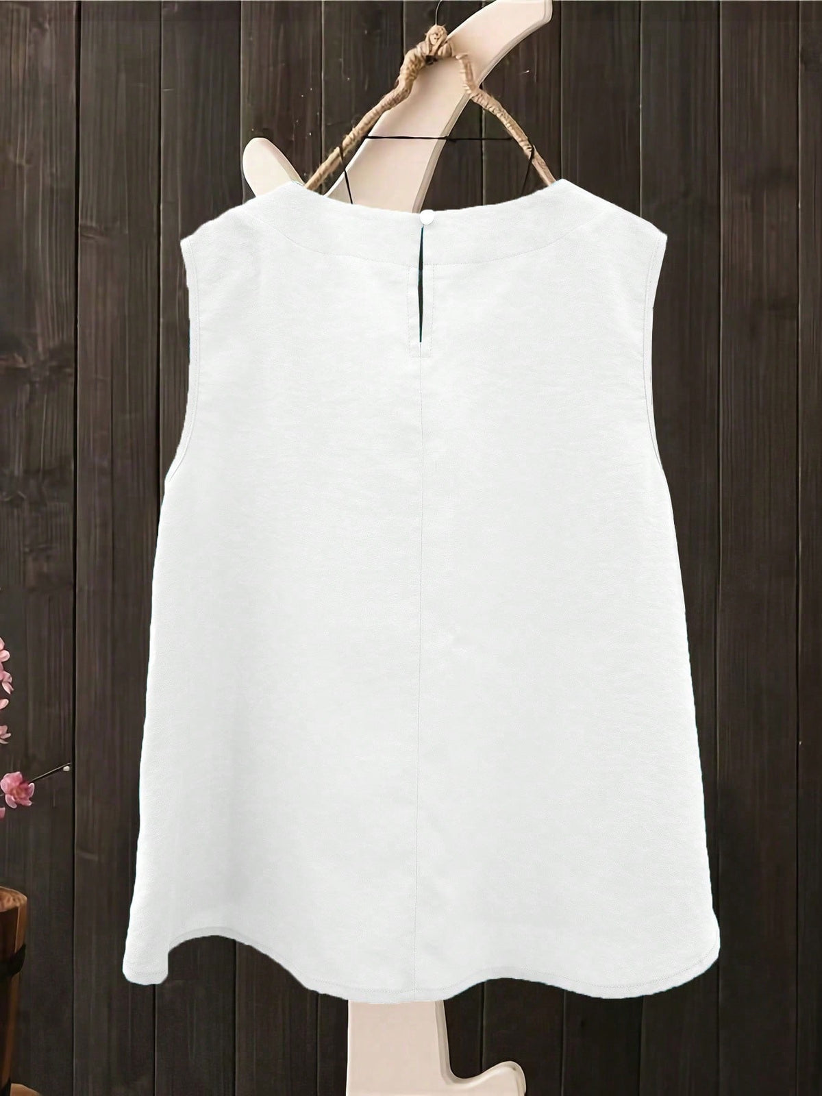 Women's Bohemian Style Linen Sleeveless Top, Casual Loose White Tank Top, Handmade Summer Top, Suitable For Beach, Daily Life And Vacation Wear