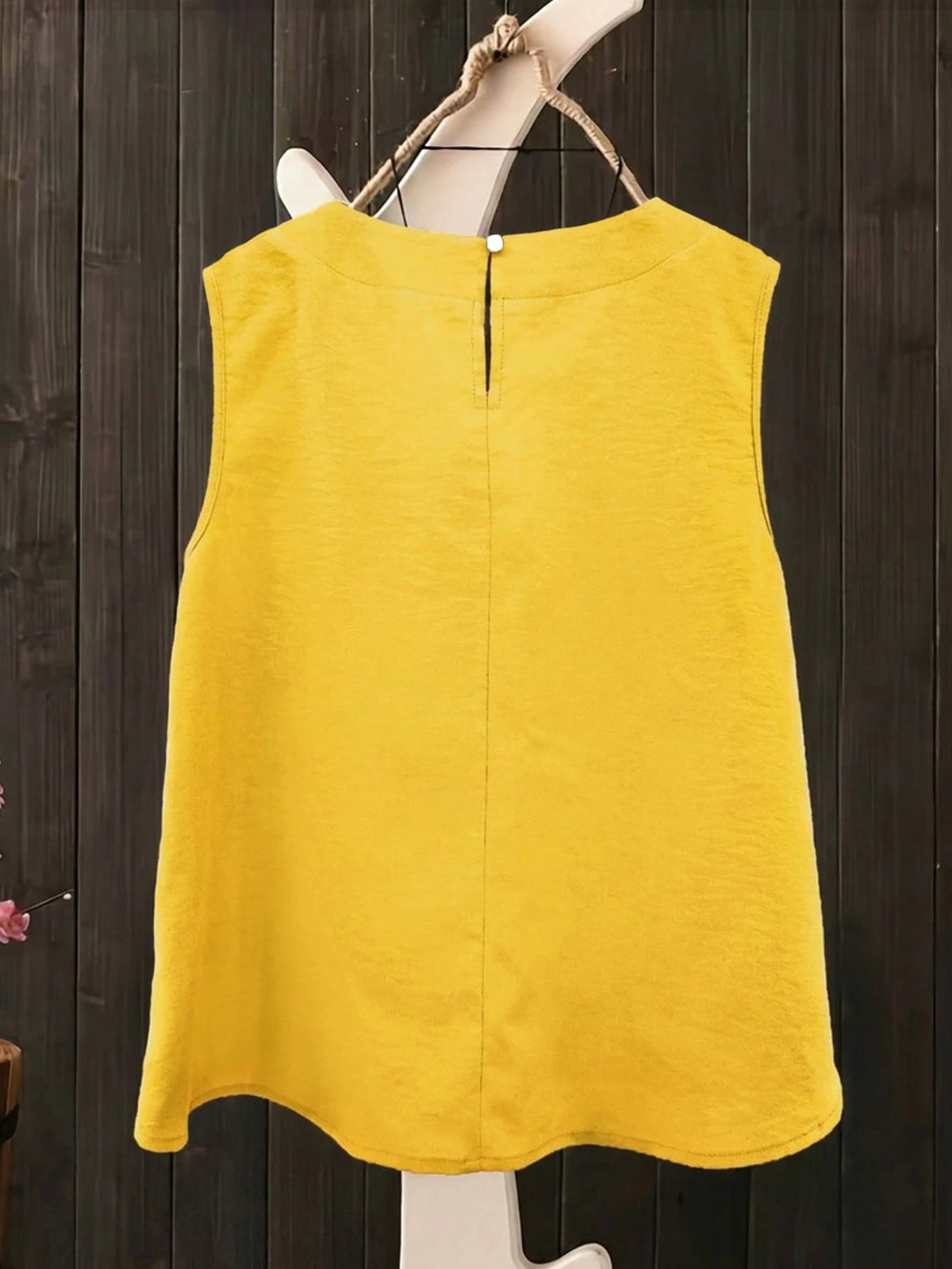 Women's Bohemian Style Linen Sleeveless Top, Casual Loose White Tank Top, Handmade Summer Top, Suitable For Beach, Daily Life And Vacation Wear