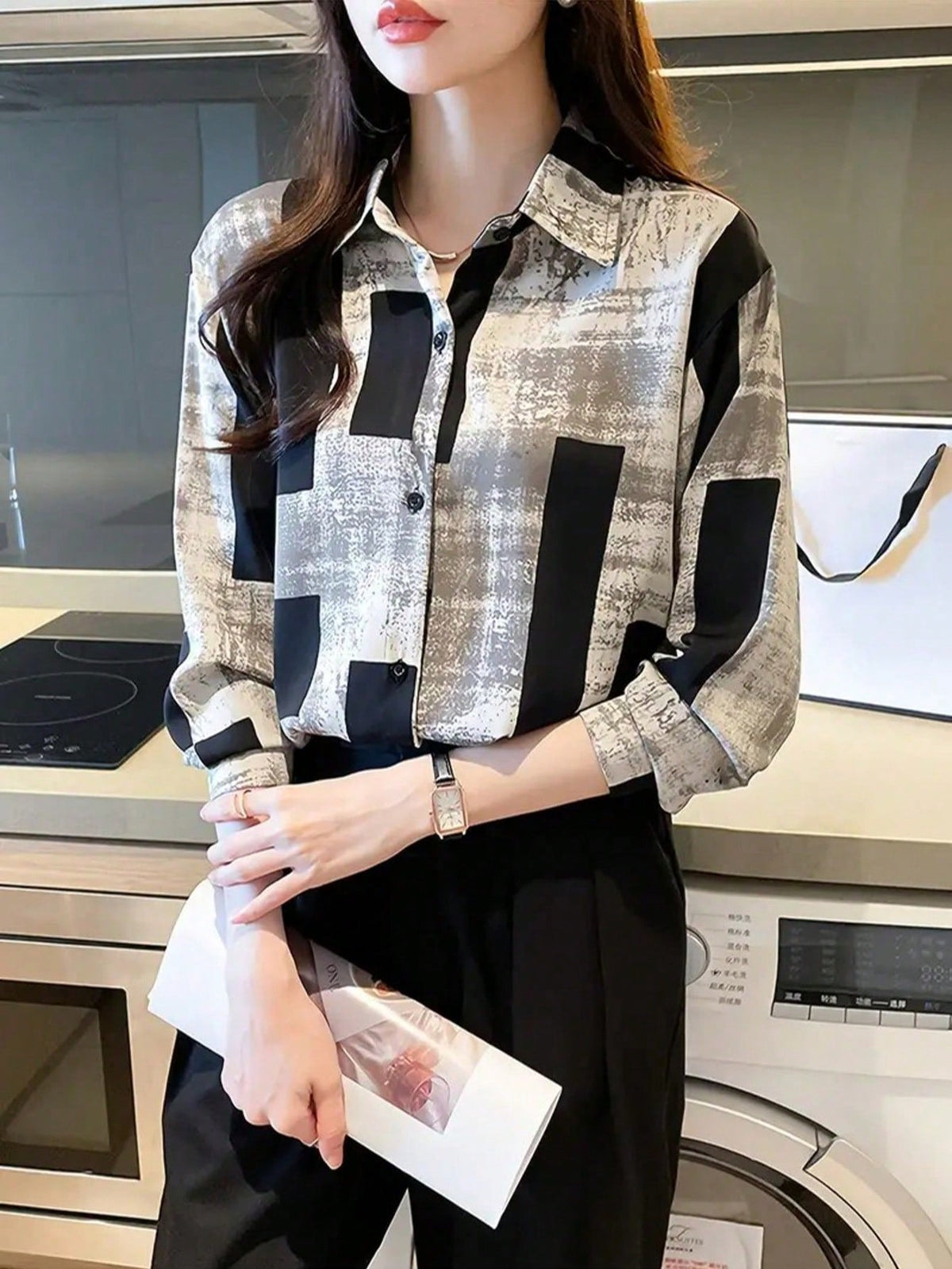 Women's Casual Geometric Print Single-Breasted Loose Shirt Vacation Spring