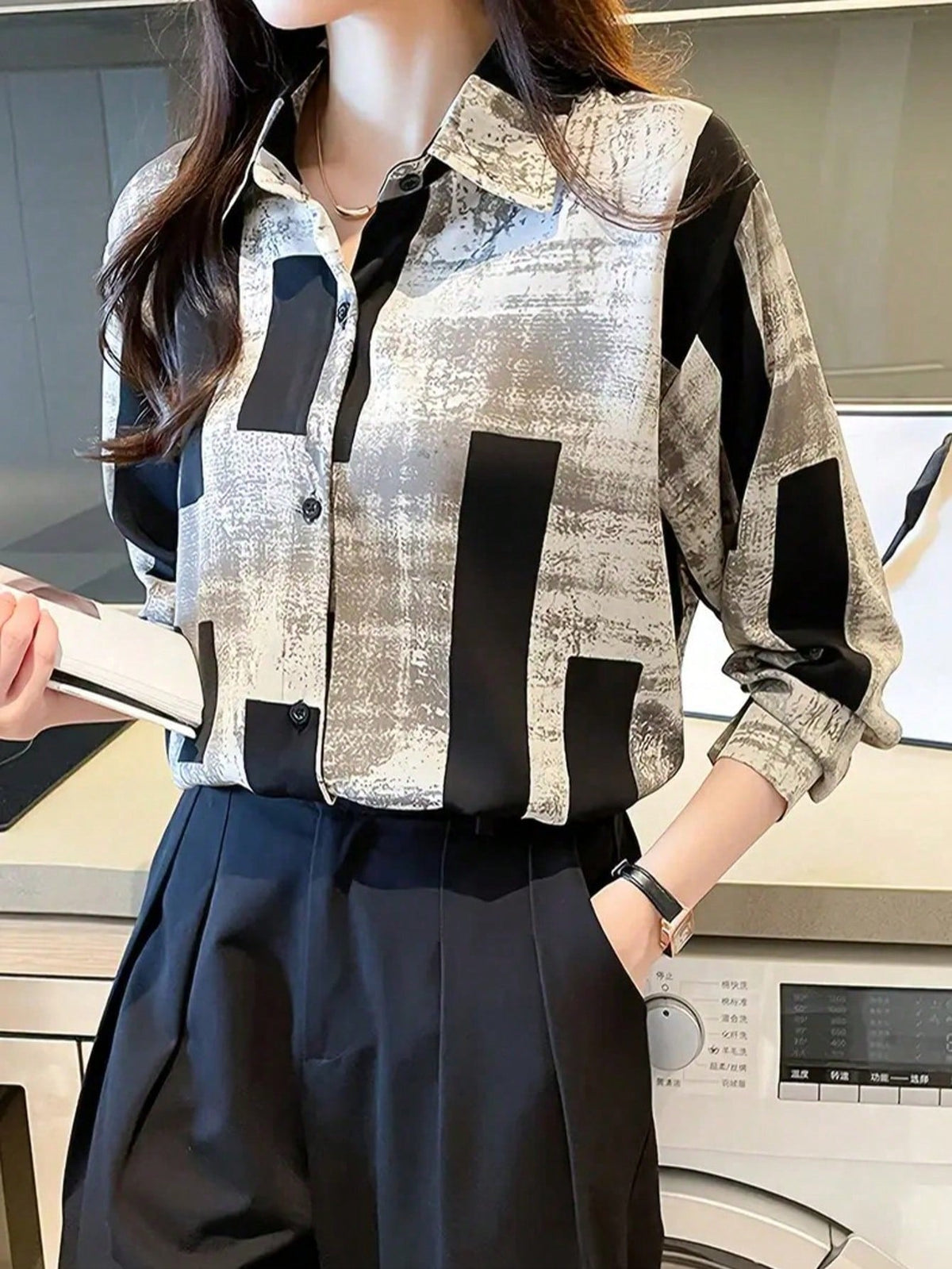 Women's Casual Geometric Print Single-Breasted Loose Shirt Vacation Spring