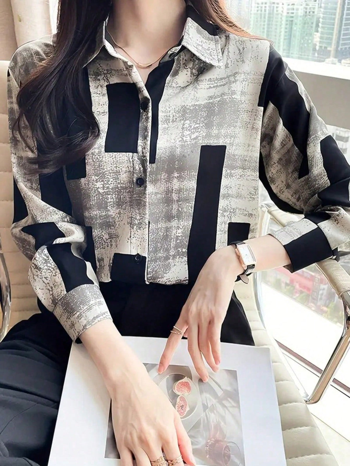 Women's Casual Geometric Print Single-Breasted Loose Shirt Vacation Spring