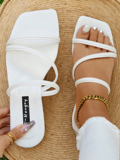 Women's Fashion Casual Vacation Style Square Toe Floral Print Slip-On Comfortable Summer Black Flat Sandals,Beach Outfits
