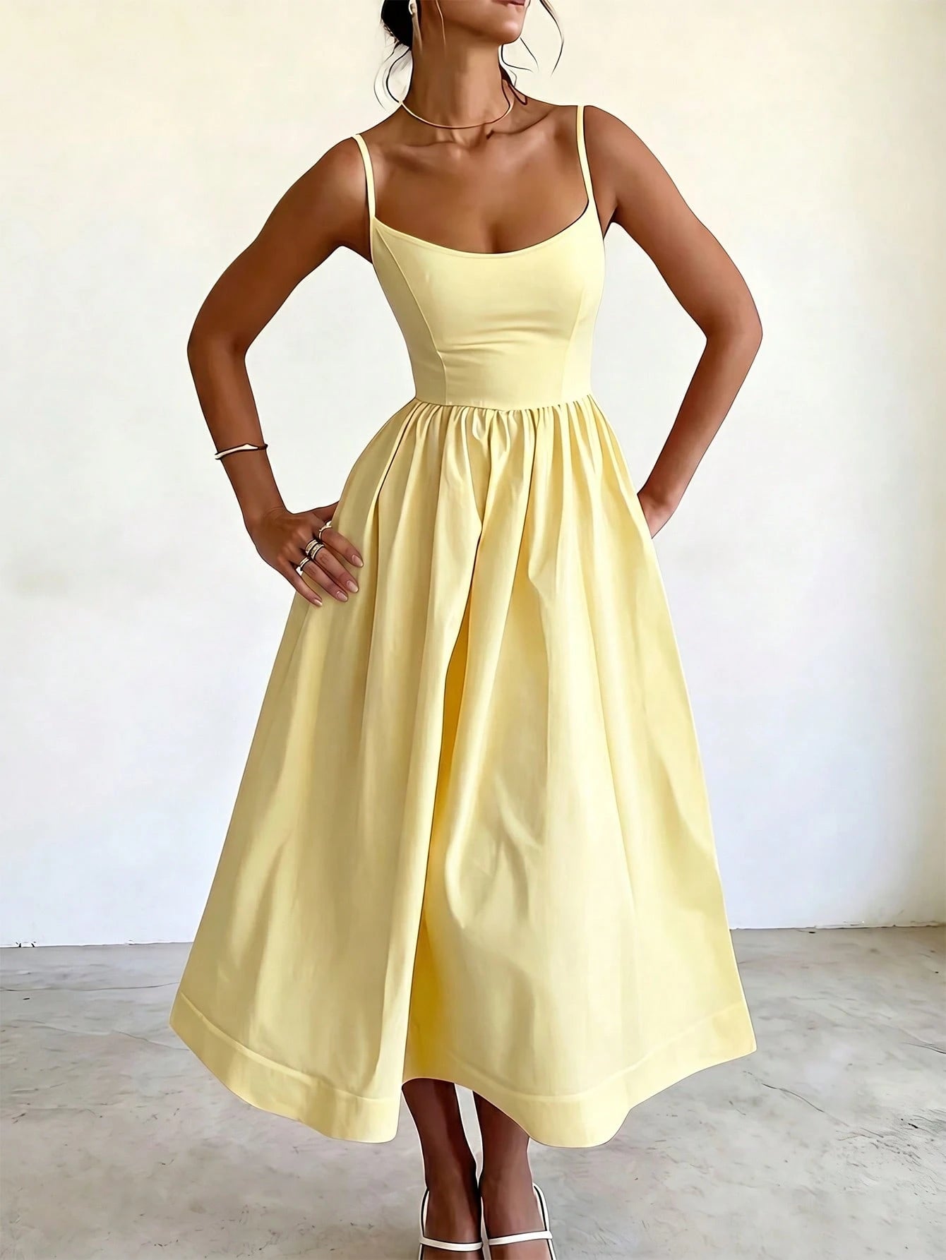 Women's Summer Elegant Coffee Color Spaghetti Strap Dress, Waist-Cinching A-Line Skirt, Suitable For Daily Wear, Dating, Outings And Vacation, Aesthetic