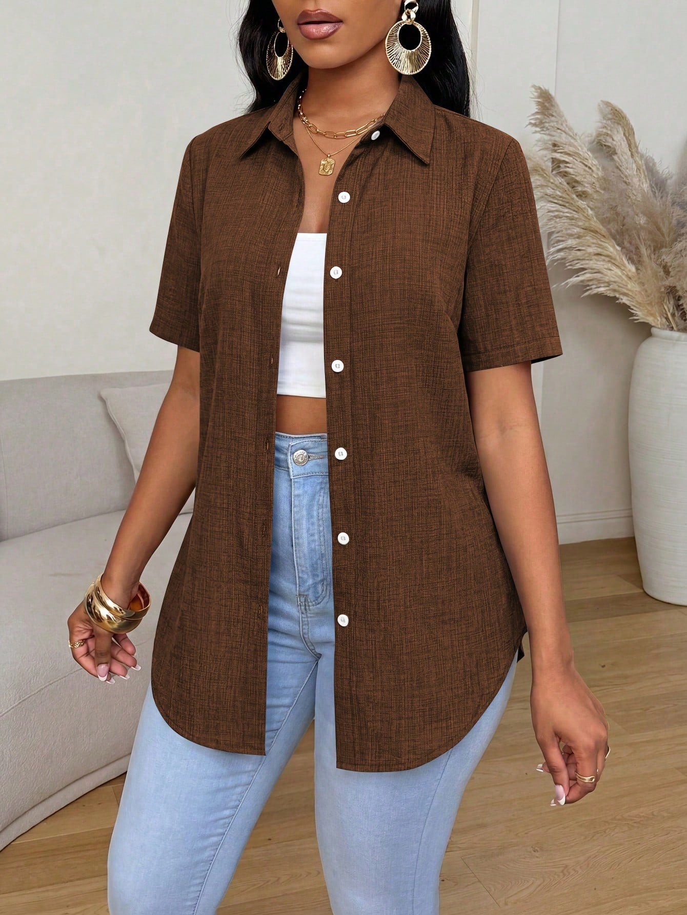 Xyvia Summer Casual Solid Color Side Slit Curved Hem Shirt